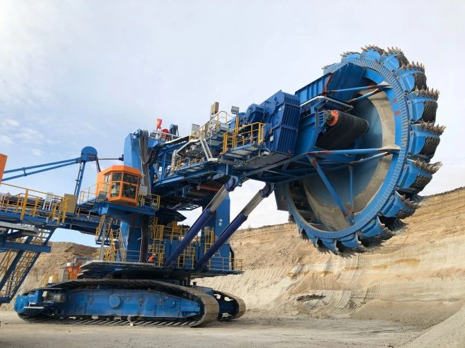 Coal mine transfer machine